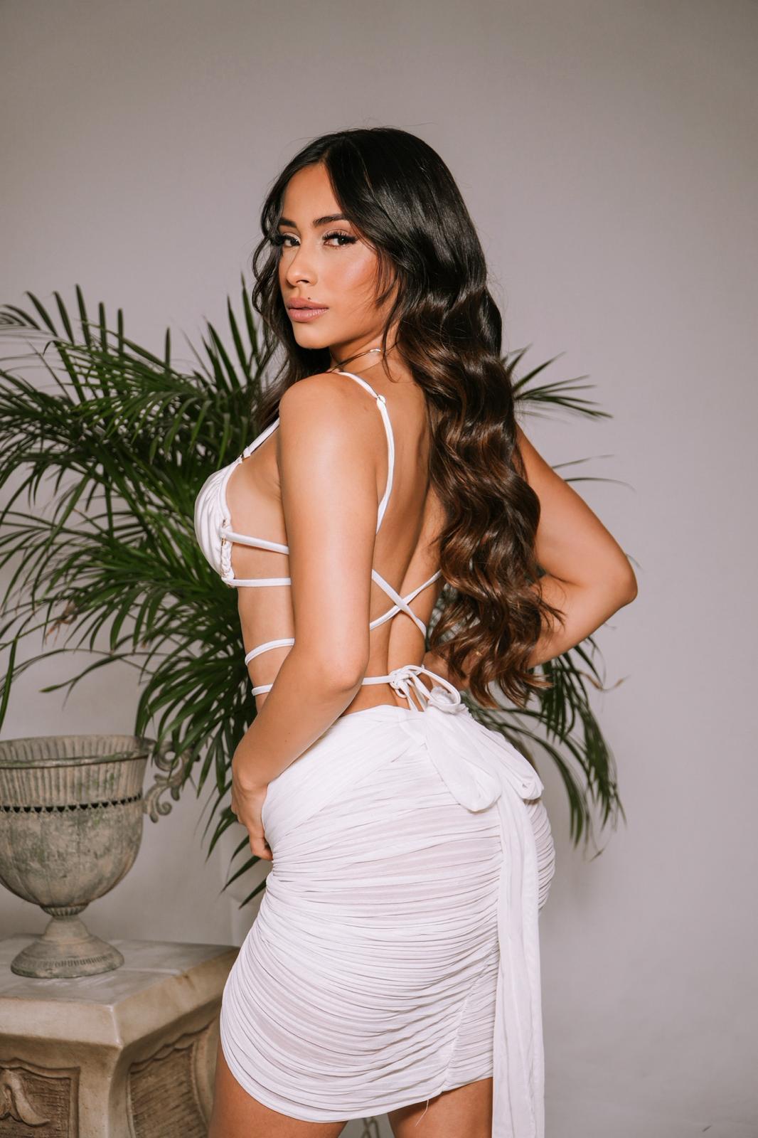 Escort - DULCE - Ibiza Tops